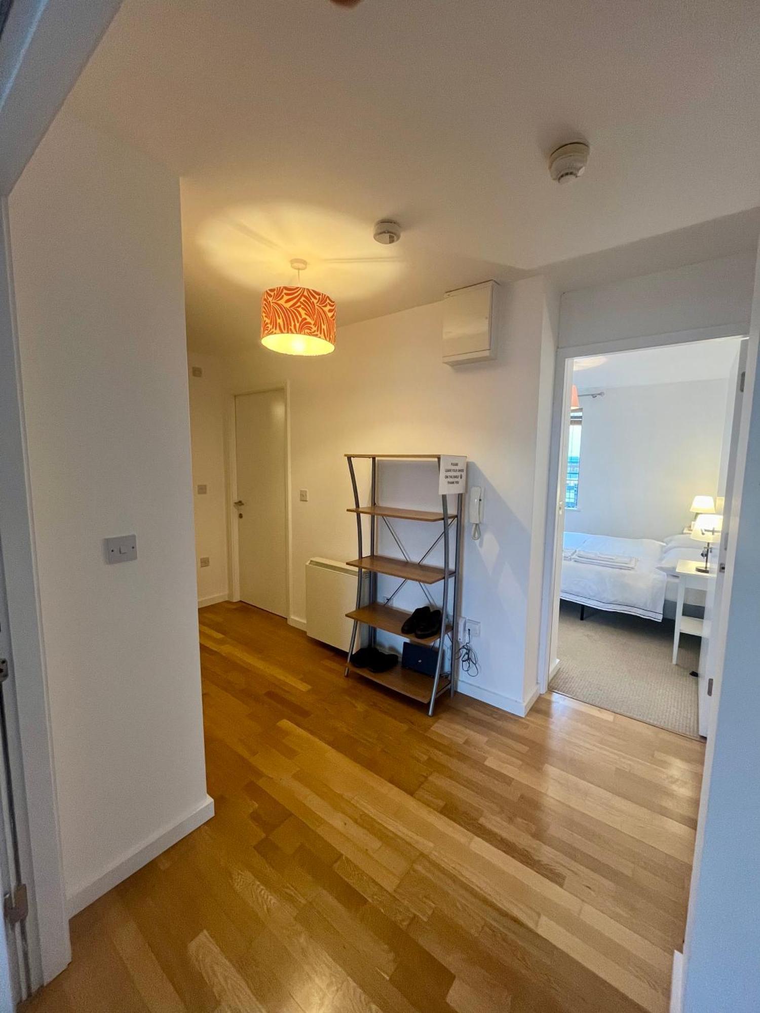 The Room King Size Bed And Private Bathroom Dublin Luaran gambar