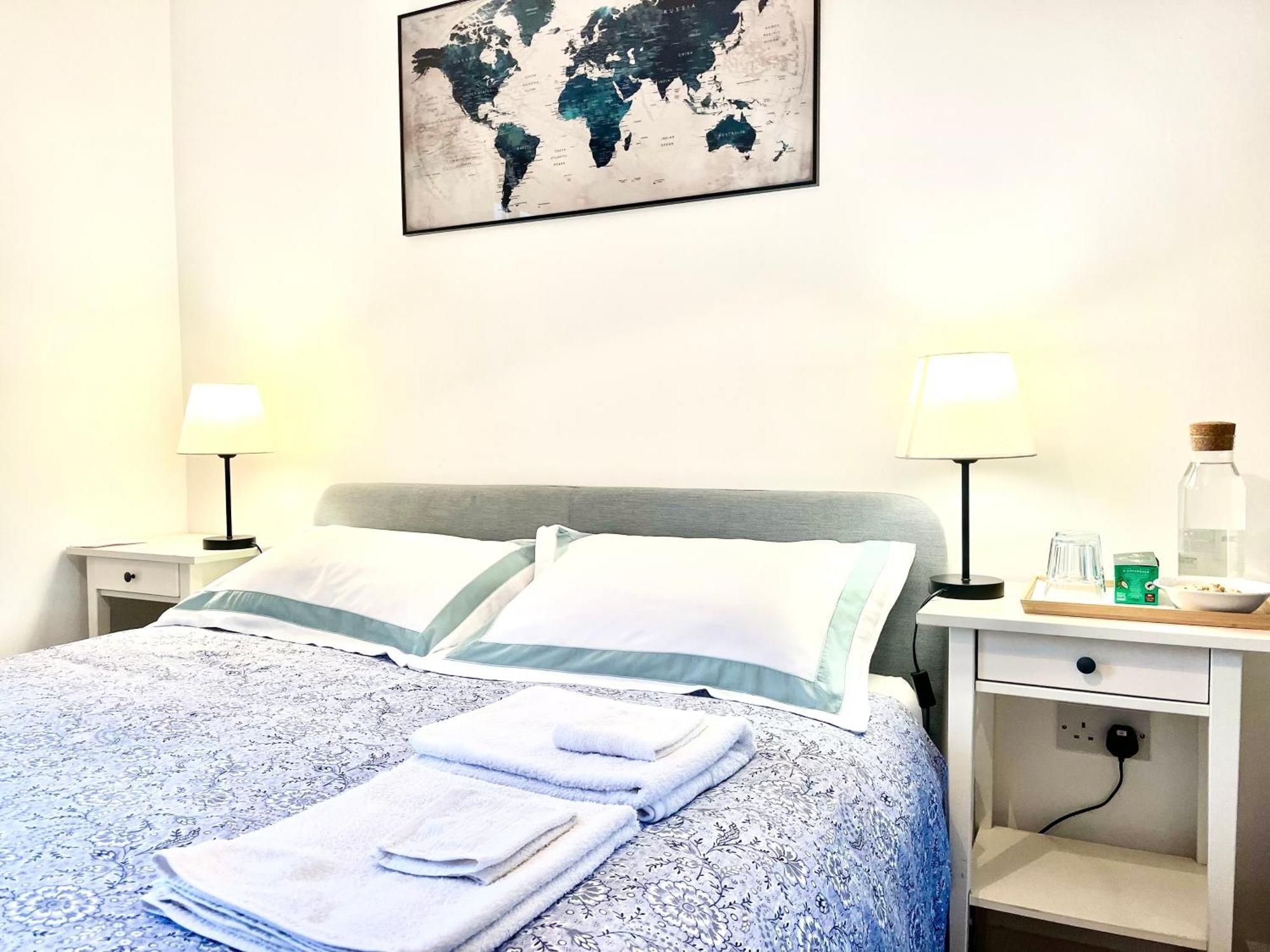The Room King Size Bed And Private Bathroom Dublin Luaran gambar